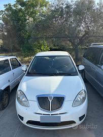 Lancia Ypsilon 1.3 Diesel - Per Neopatentati (2011