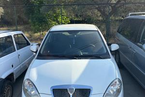 Lancia Ypsilon 1.3 Diesel - Per Neopatentati (2011