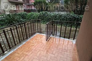 Appartamento piano rialzato con posto auto Giarre