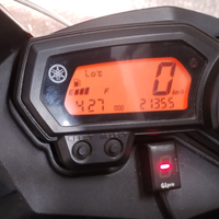 Moto Yamaha 600 diversion