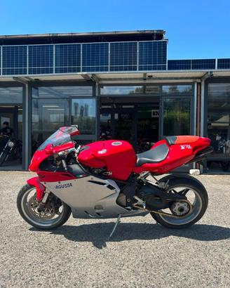 MV AGUSTA F4 1000 .
