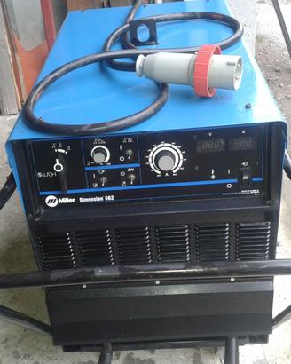 Saldatrice professionale Miller Dimension 562