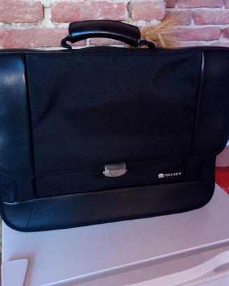 borsa 24 ore Delsey