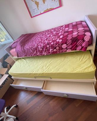 Due letti compresi di materasso