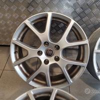 Cerchi in lega Fiat Freemont da 19 pollici