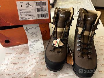 Scarpe Aku