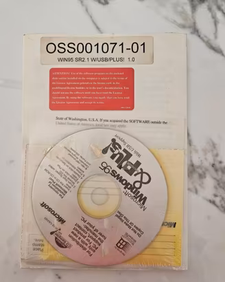 Microsoft Windows 95 OSR2.1 OEM Micron con COA