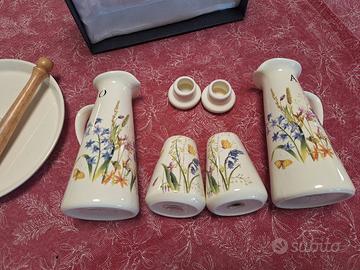  Set Olio, Aceto, Sale e Pepe in Ceramica – Nuovo 