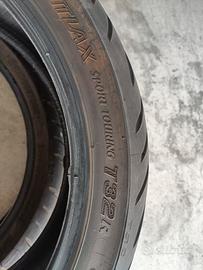 Gomme moto
