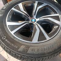 Cerchi originali BMW raggio 18 con gomme invernali