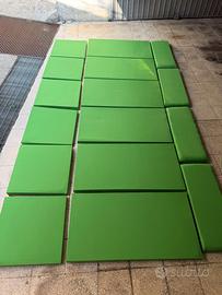 16 pannelli fonoassorbenti con telaio verdi studio