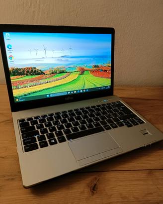 Notebook Fujitsu Intel i7 8gb Windows 11 pro