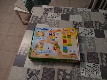 gioco pista biglie in legno