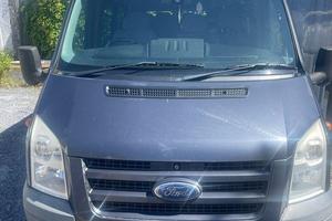 Ford transit diesel 9 posti