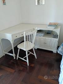 Camera scrivania + mobile + comodino + letto