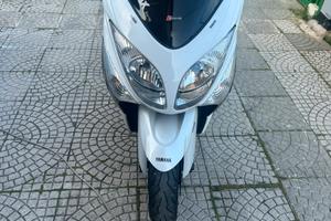 Yamaha Tmax 500