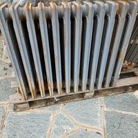 Radiatori /termosifoni in ghisa