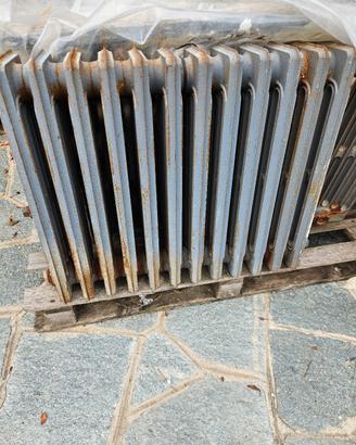 Radiatori /termosifoni in ghisa