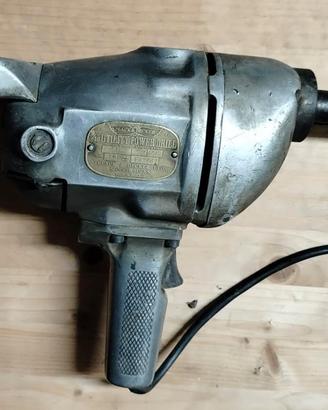 trapano Black & Decker 9/16" Utility Power Drill.