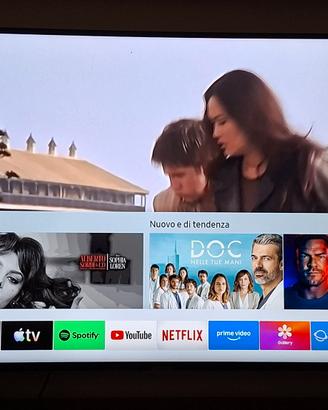 Samsung Smart TV 55” 4K UHD – UE55RU7170