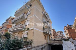 PROPONIAMO GARAGE DI 389MQ SOTTO PALAZZINA IN CORT