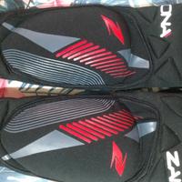 Gomitiere e ginocchiere moto