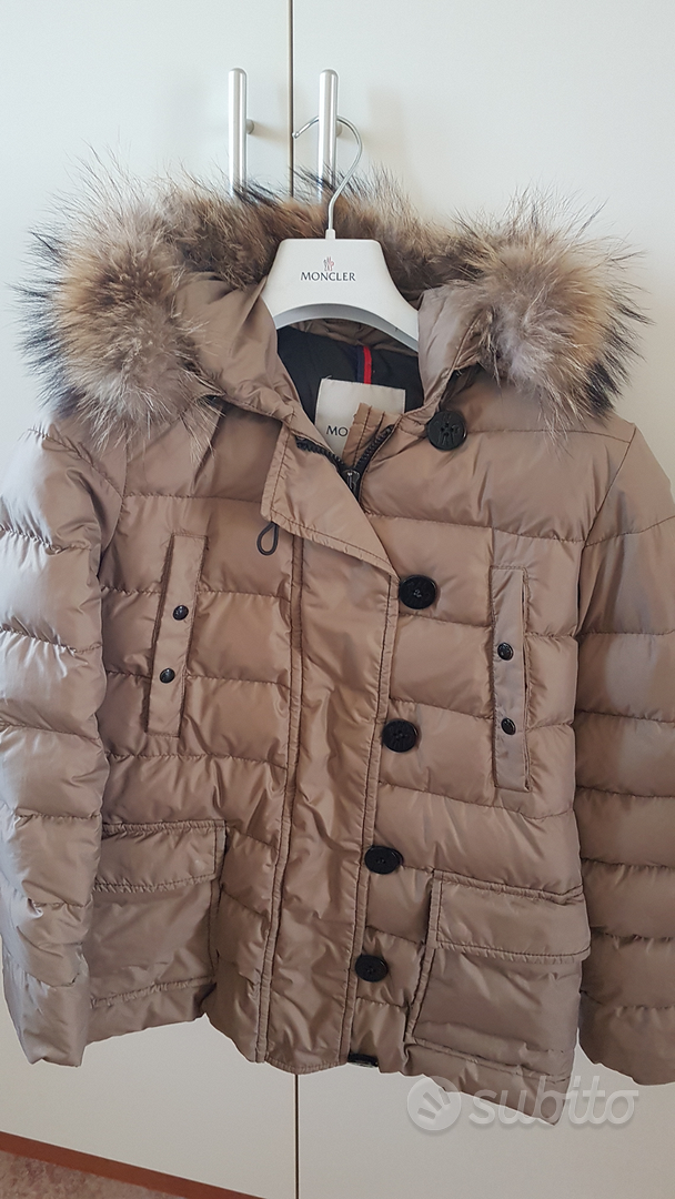 Giubbotto 2025 moncler usato