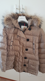 Giubbotto Moncler originale donna usato