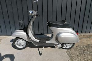 Vespa 50 special
