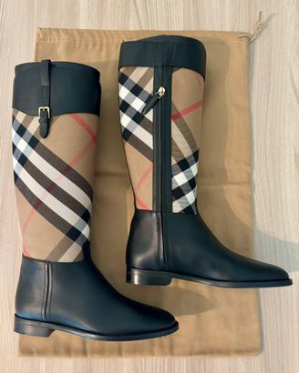 Burberry Stivali