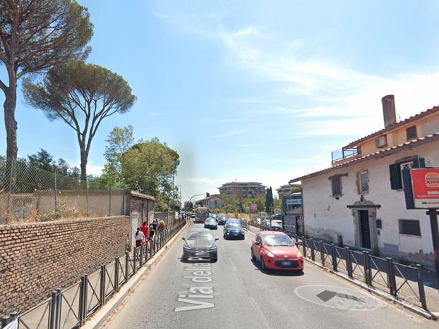 Gemelli bilocale con posto auto