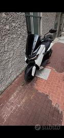 Yamaha nmax 125 2025
