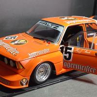 BMW  1 18