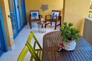 A 100 metri dalla spiaggia Marcelli di Numana