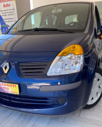Renault Modus 1.5 dCi 85CV Confort Dynamique2006