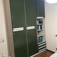 Gardaroba , libreria, condizioni più che buone