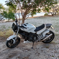 Ducati Monster 750