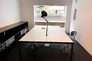 STANZA COWORKING IN UFFICIO CONDIVISO