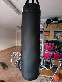 Sacco kick boxing + guanti + gancio
