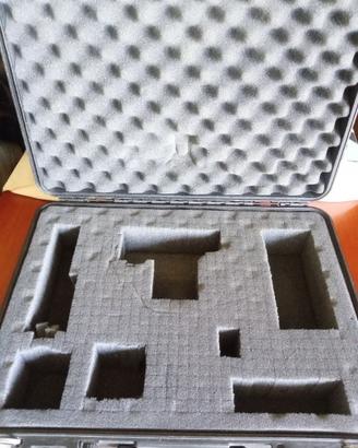 Valigetta antiurto CANON per set fotografico