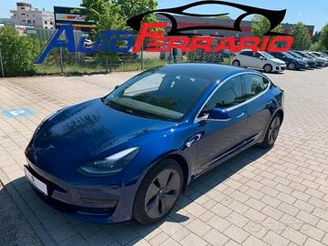 Tesla Model 3 STANDARD RANGE GUIDA DI 2° LIVELLO A