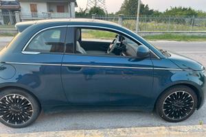 Fiat 500 42kw 320 km