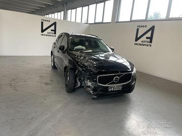 VOLVO XC60 B4 197CV AWD MOMENTUM PRO