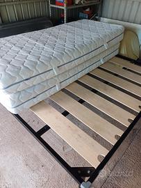 Letto con materassi