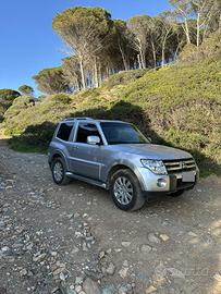 Pajero 3.2 instyle 170 cv