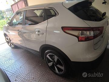 Nissan Qashqai TEKNA  2016 