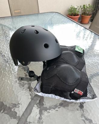 casco e set protezioni oxelo