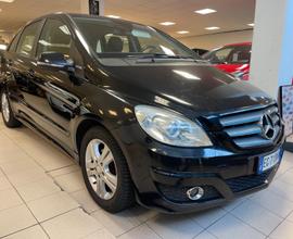 MERCEDES Classe B (T245) - 2011 benzina