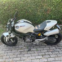 Ducati Monster 696+ - 2009 bianco