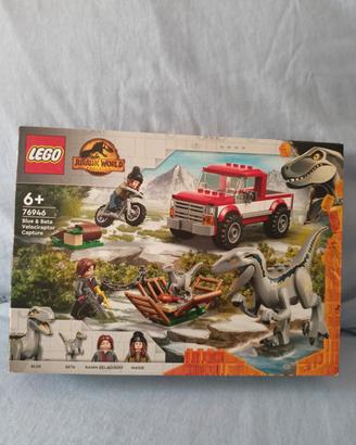 LEGO set 76946  Cattura del Velociraptor 